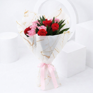 Love in 11 Roses