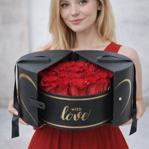 Black Rose Love Box