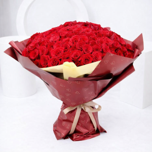 Imperial Love 151 Roses