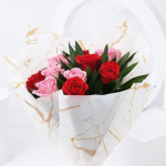Love in 11 Roses